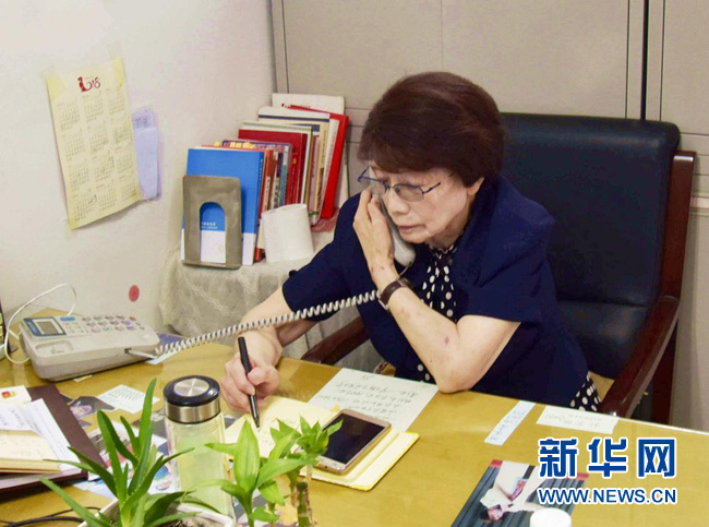 老年生活精力都放在教育上，健康秘訣是保持學(xué)習(xí)，簡(jiǎn)單生活。