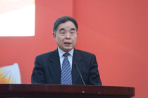 全國人大教科文衛(wèi)委員會主任委員、清華大學(xué)新聞出版學(xué)院院長柳斌杰致辭