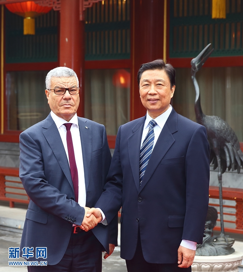 4月6日，國(guó)家副主席李源潮在北京會(huì)見(jiàn)由總書記薩伊達(dá)尼率領(lǐng)的阿爾及利亞民族解放陣線黨代表團(tuán)。 新華社記者 丁海濤 攝
