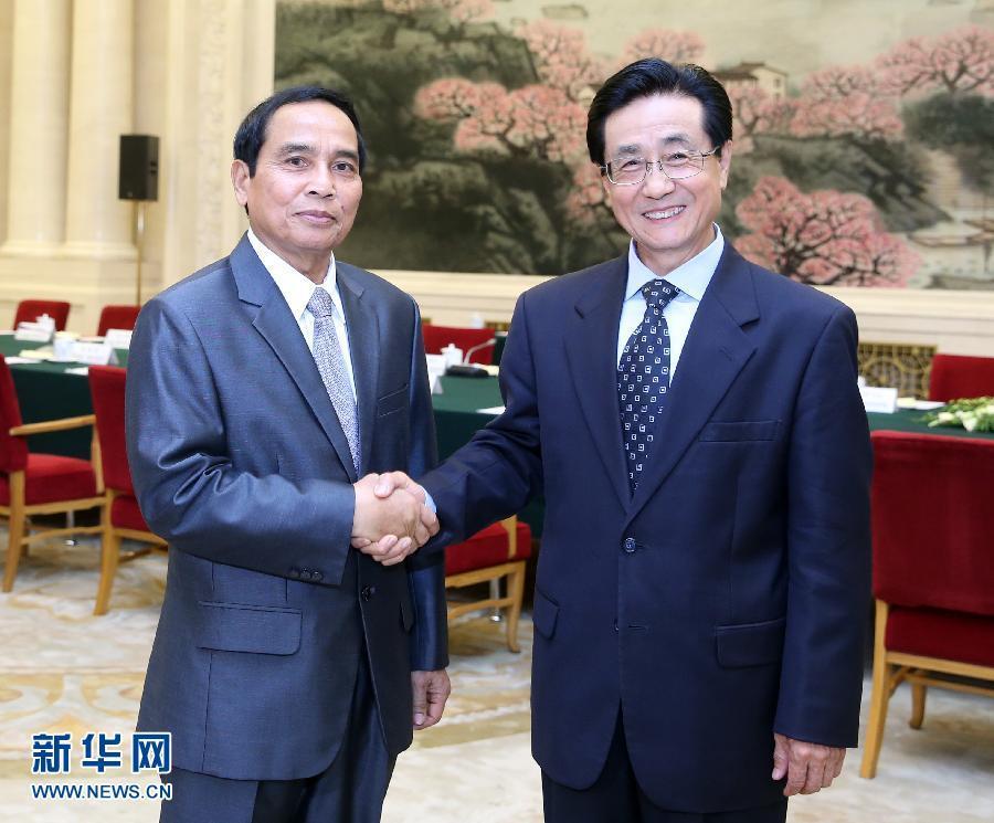 7月7日，中共中央書記處書記、中央紀委副書記趙洪祝在北京同老撾人民革命黨中央政治局委員、中央紀委書記、政府副總理本通率領的老撾人民革命黨代表團舉行工作會談。新華社記者 姚大偉 攝 