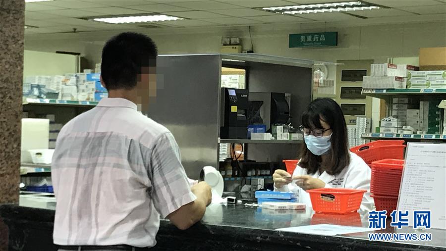 （新華全媒頭條·圖文互動）（1）抗癌藥，不只是降價這一件事——一粒藥的困境如何破解？