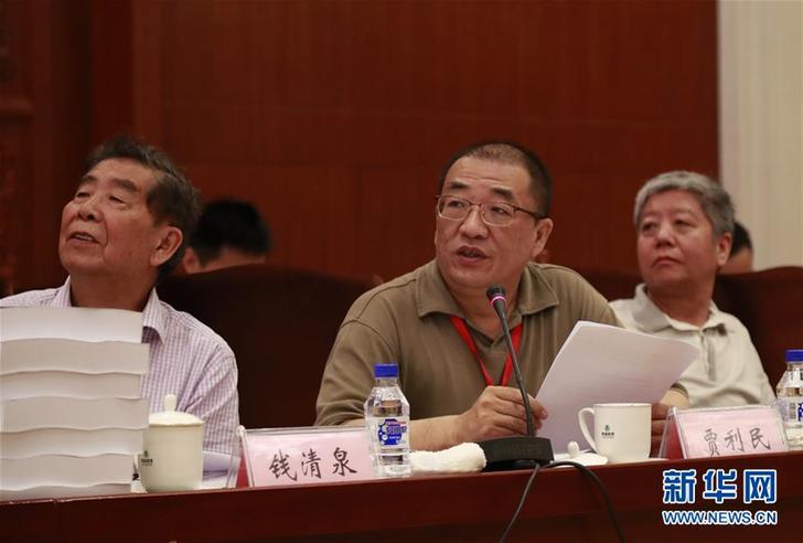 （弘揚(yáng)民族精神、奮斗精神·圖文互動(dòng)）“核心技術(shù)只能一步一個(gè)腳印干出來”——記中國高鐵領(lǐng)軍人物之一賈利民