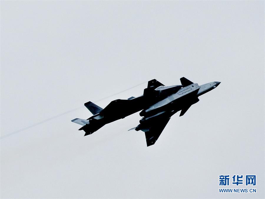 （圖文互動）“殲-20，你不要飛得那么快……”