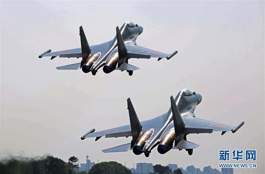 （新華全媒頭條·圖文互動）（5）戰(zhàn)鷹，為祖國奮飛——記空軍航空兵某旅旅長、特級飛行員郝井文