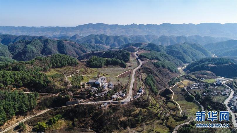 （新華全媒頭條·圖文互動(dòng)）（7）山鄉(xiāng)巨變——來(lái)自貴州扶貧一線(xiàn)的報(bào)告