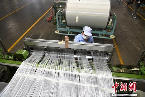 資料圖：玻璃纖維生產(chǎn)廠。<a target='_blank' ><p  align=