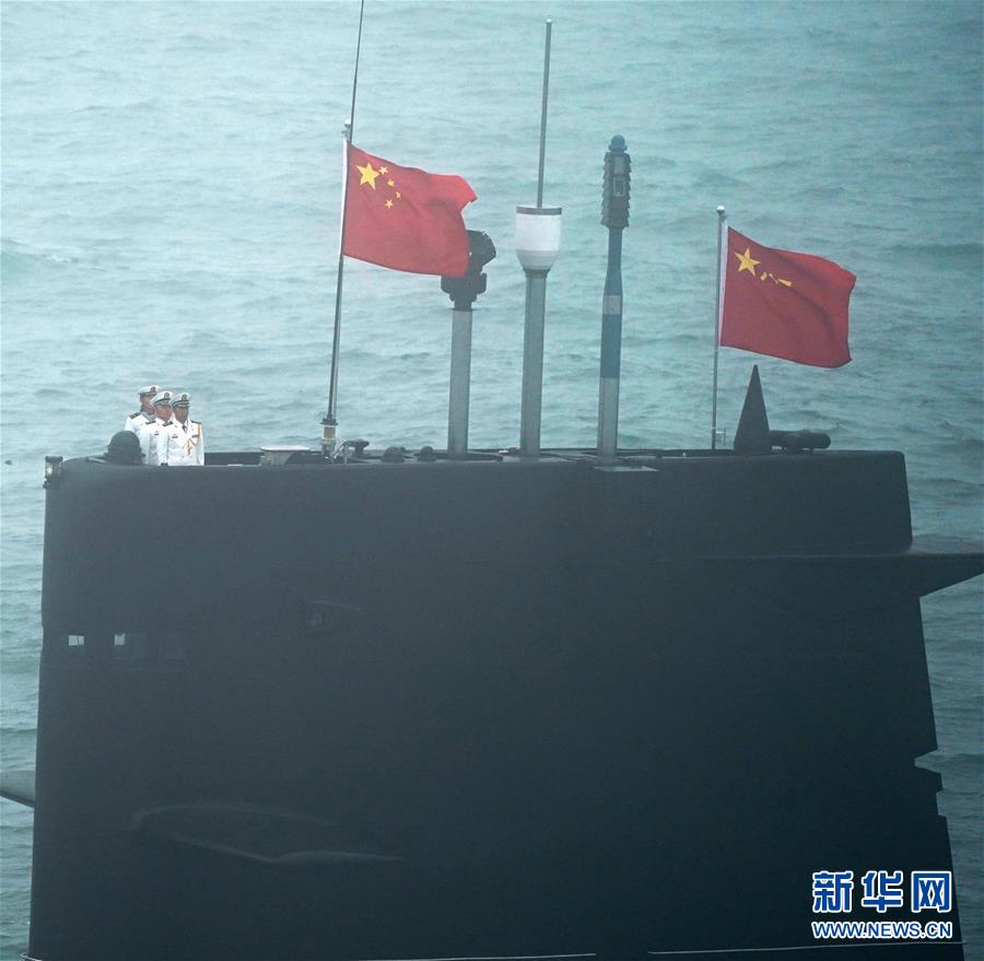 （新華全媒頭條·人民海軍70年·圖文互動）（16）奏響新時(shí)代海上和平樂章——人民海軍成立70周年海上閱兵活動紀(jì)實(shí)
