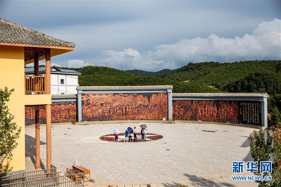 （新華全媒頭條·壯麗70年·奮斗新時代——記者再走長征路·圖文互動）（2）前進，向著光明的方向——尋訪金沙江畔紅色印記