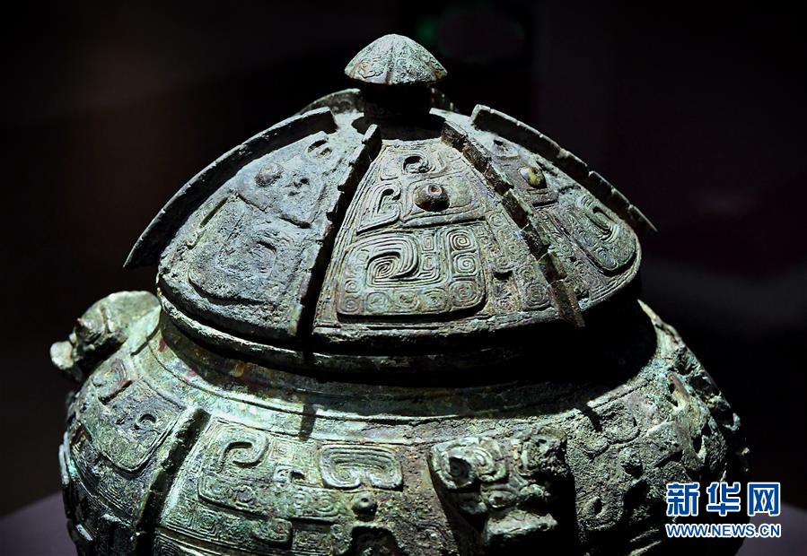 （新華調(diào)查·新中國考古重大發(fā)現(xiàn)·圖文互動(dòng)）（8）你好，我是婦好！