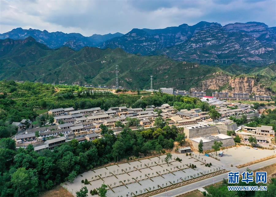 （集中連片特困地區(qū)貧困村調(diào)研行·圖文互動(dòng)）（5）只要有信心，黃土變成金——河北阜平縣駱駝灣村和顧家臺(tái)村脫貧調(diào)查