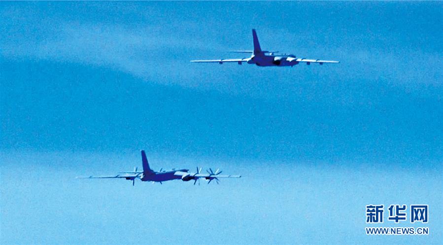 （新華全媒頭條·人民空軍70年·圖文互動(dòng)）（9）陽(yáng)光照耀奮飛的航程——黨中央、中央軍委和習(xí)主席關(guān)心人民空軍建設(shè)發(fā)展紀(jì)實(shí)