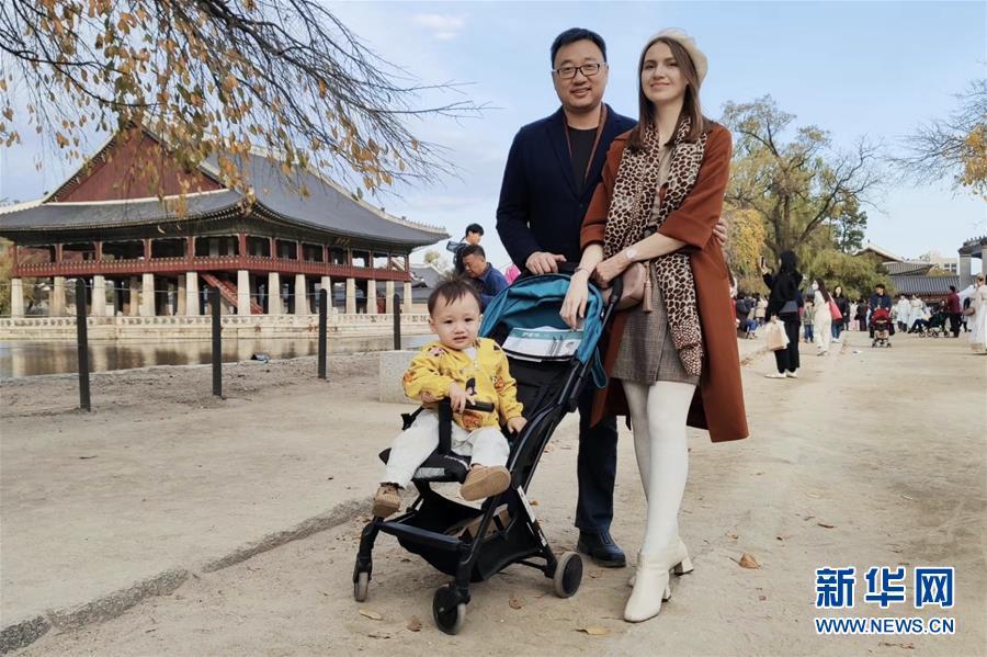 （在習(xí)近平新時代中國特色社會主義思想指引下——新時代新作為新篇章·總書記關(guān)切開放事·圖文互動）（2）開放的中國，夢想的模樣——洋學(xué)生在中國的日子