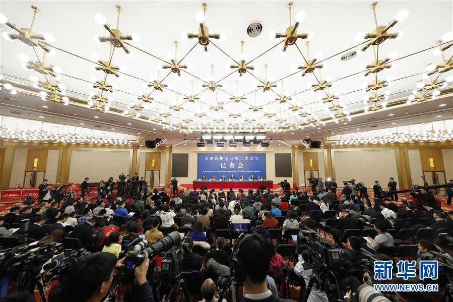 （兩會·XHDW）（9）政協(xié)委員談優(yōu)化營商環(huán)境、促進(jìn)民營經(jīng)濟(jì)高質(zhì)量發(fā)展