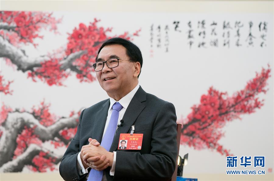 （兩會·圖文互動）（1）全國人大代表、中科院院長白春禮：打破關(guān)鍵核心技術(shù)“瓶頸”