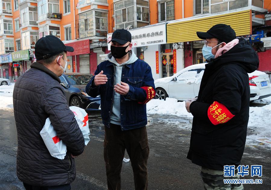 （聚焦疫情防控·圖文互動(dòng)）（5）不知你是誰，知你為了誰——社區(qū)戰(zhàn)“疫”志愿者群像