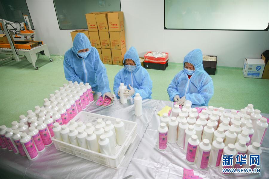 （新華全媒頭條·圖文互動）（11）分秒必爭，打好醫(yī)療物資保障戰(zhàn)！——全國全力保障醫(yī)療物資供應(yīng)
