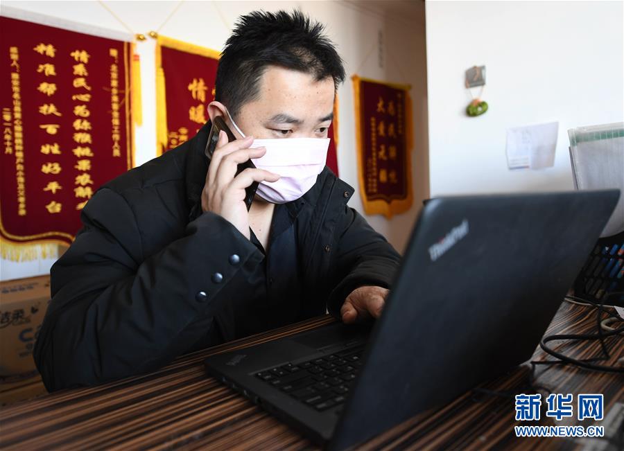 （一線抗疫群英譜·圖文互動）（2）夜襲800公里送菜入鄂，他們用善心寫成“勇敢的路”