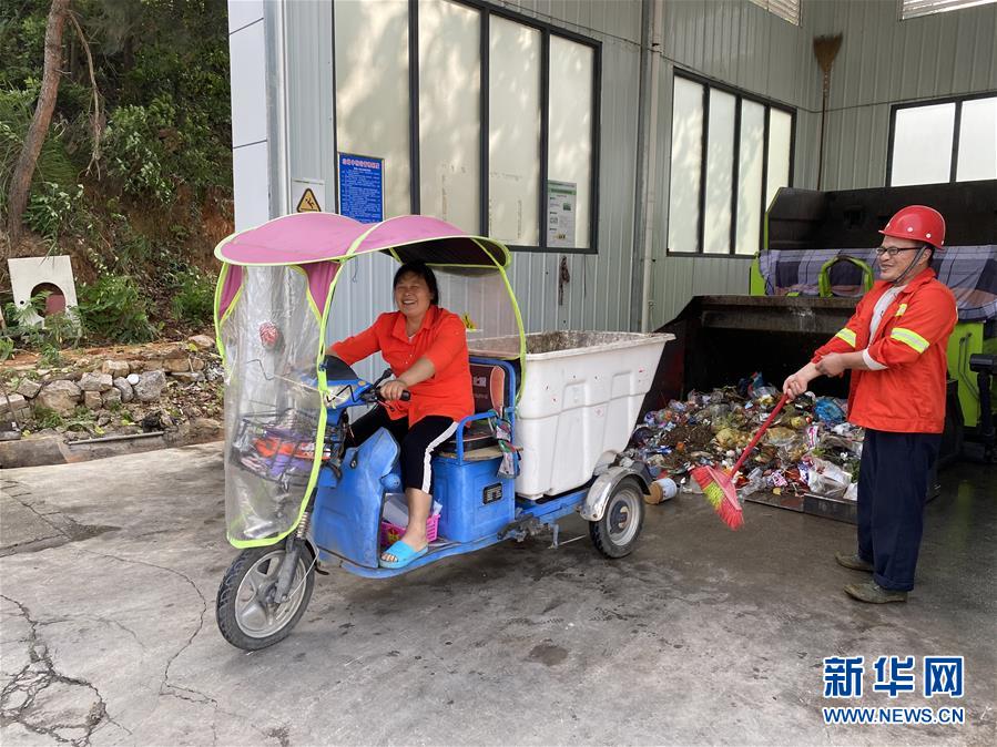 （決戰(zhàn)決勝脫貧攻堅(jiān)·圖文互動）（1）三個土家女人見證一口刀村搬遷史