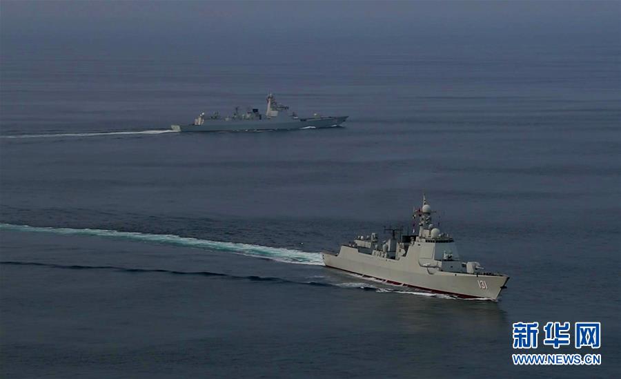（國際）（1）中國海軍第35、36批護航編隊在亞丁灣完成任務(wù)交接