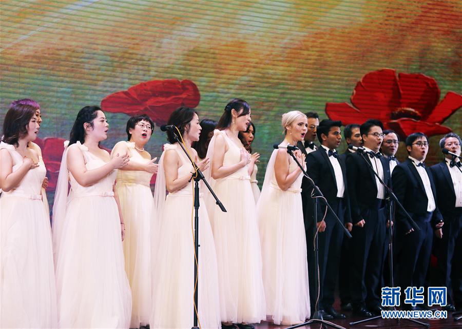 （在習(xí)近平新時(shí)代中國特色社會(huì)主義思想指引下——新時(shí)代新作為新篇章·總書記關(guān)切開放事·圖文互動(dòng)）（5）開放的中國，夢想的模樣——洋學(xué)生在中國的日子