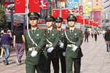 武警上?？傟?duì)一支隊(duì)十中隊(duì)30年踐行雷鋒精神