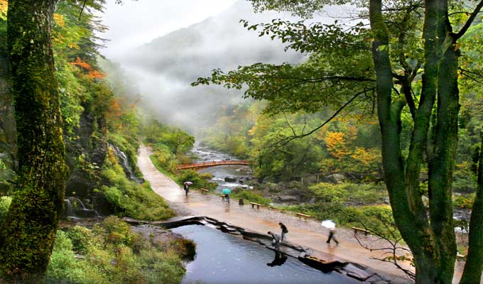 黑龍江東寧、遼寧桓仁東方紅水電站、吉林長白