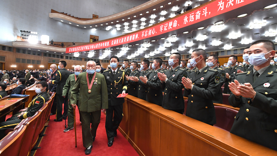 大會前，志愿軍老同志入場