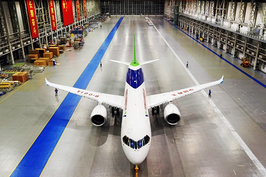 C919，國人為何對(duì)你如此期待——寫在國產(chǎn)大型客機(jī)成功首飛之際