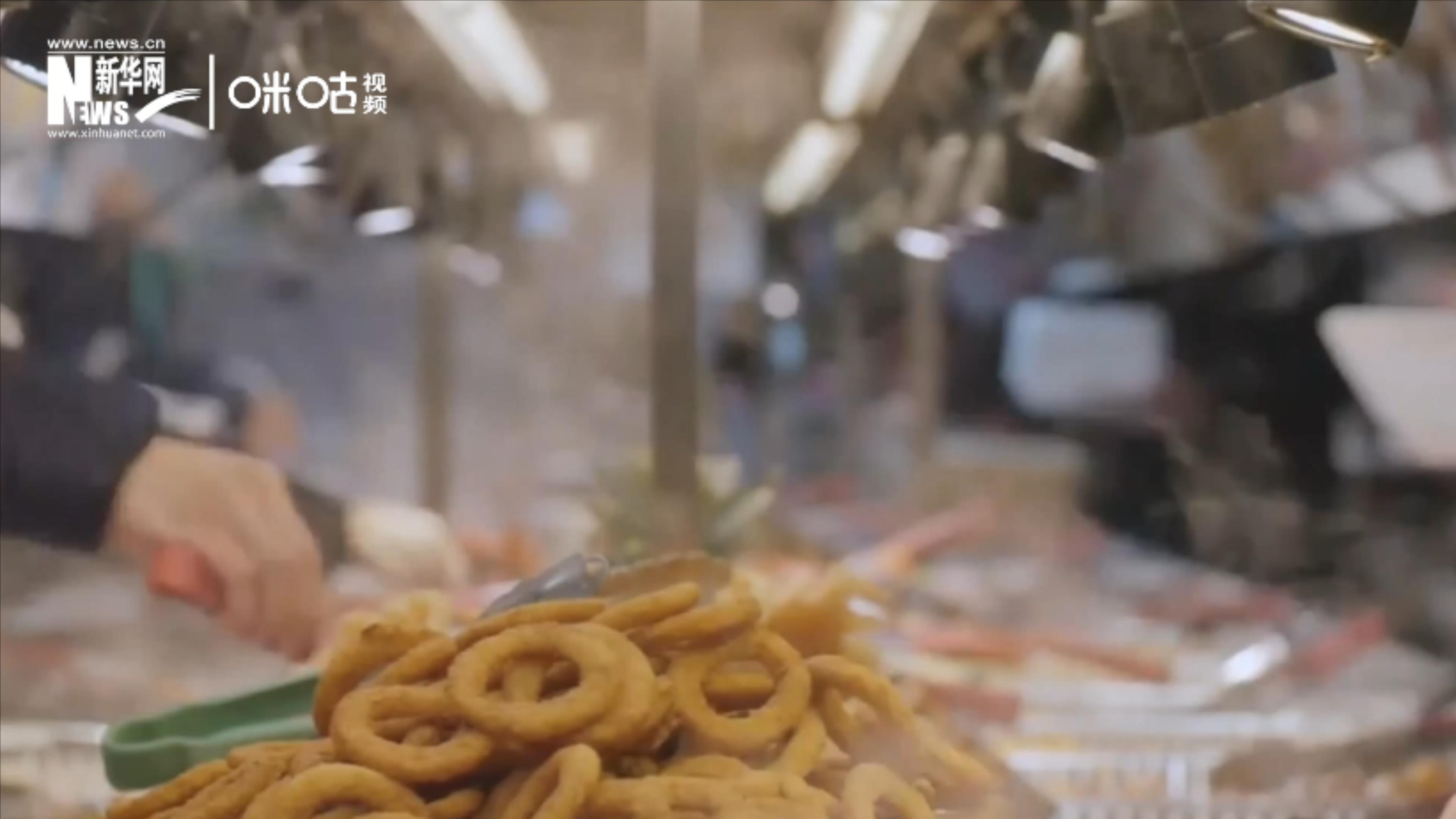 成噸的糧食遭到損失或浪費，同時也有很多人正在挨餓