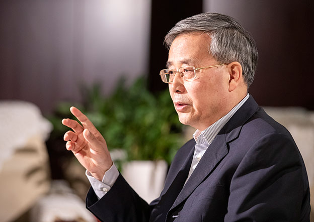 爭取三年以后，銀行業(yè)對(duì)民營企業(yè)的貸款占新增公司類貸款的比例不低于50%