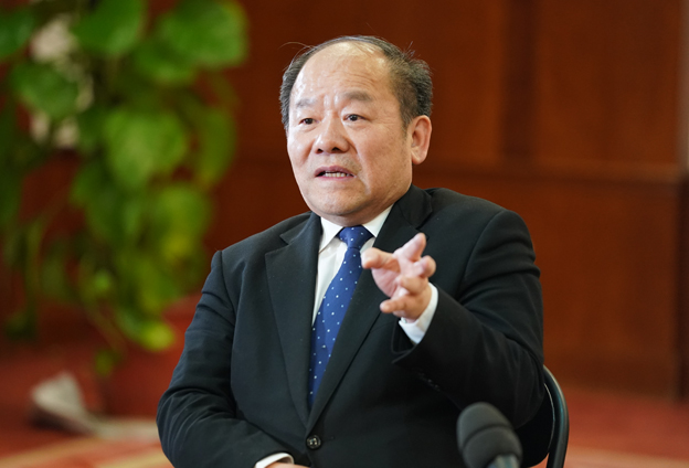 使民間資本進(jìn)得來、穩(wěn)得住、能發(fā)展
