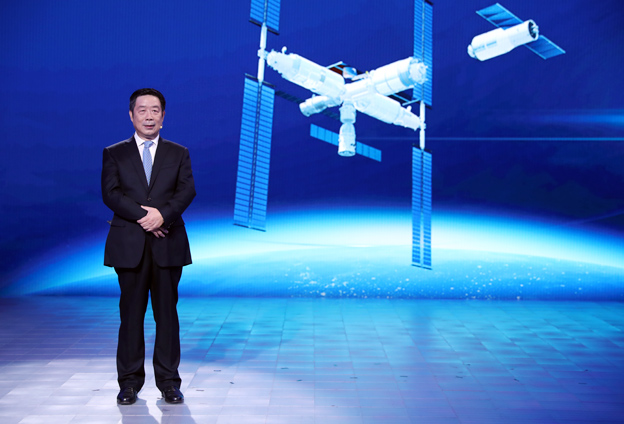 將要建造的空間站基本構(gòu)型有三個艙，構(gòu)成英文T字型