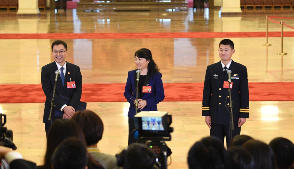 孟祥飛、李媛、曹先建接受采訪