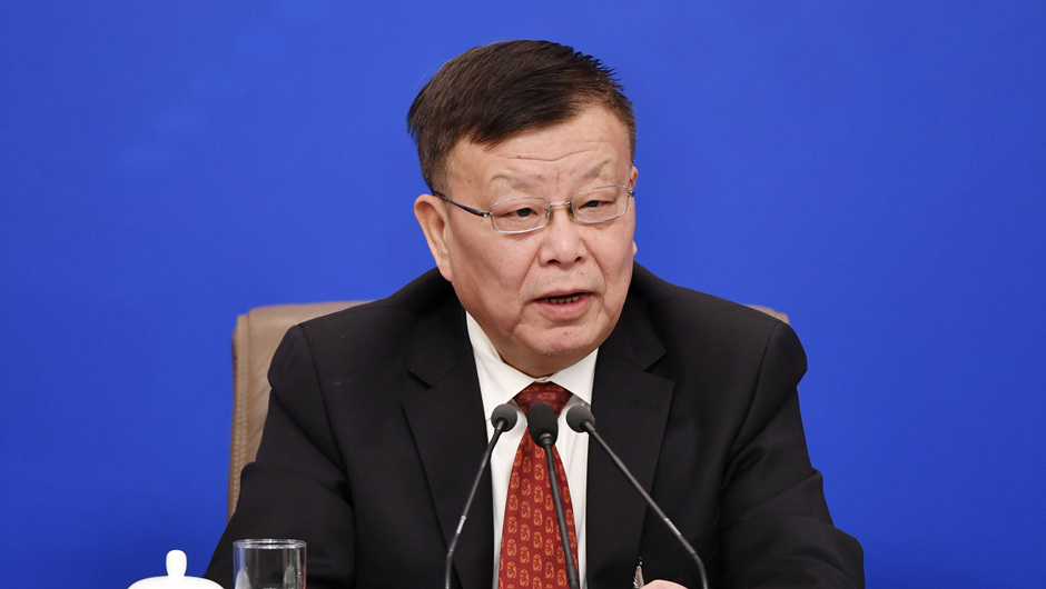 全國政協(xié)常委、副秘書長(zhǎng)（兼）、提案委員會(huì)副主任，九三學(xué)社中央副主席 賴明