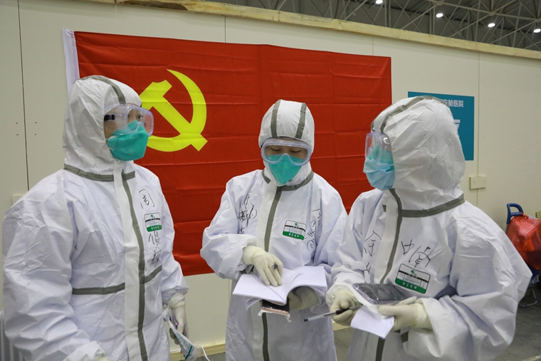 辛識(shí)平：黨員站立的位置，就是守護(hù)人民的防線