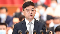 全國(guó)政協(xié)副秘書長(zhǎng)，農(nóng)工黨中央副主席兼秘書長(zhǎng) 曲鳳宏