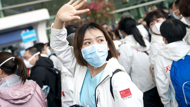 揮別武漢，她又回到“紅區(qū)”