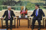 習(xí)近平會(huì)見(jiàn)法國(guó)國(guó)民議會(huì)議長(zhǎng)