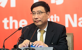 工業(yè)和信息化部黨組書(shū)記、部長(zhǎng)苗圩