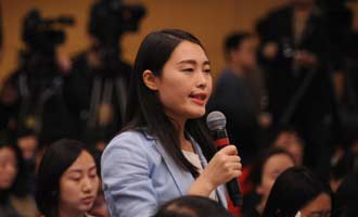 經(jīng)濟(jì)日報、中國經(jīng)濟(jì)網(wǎng)記者提問