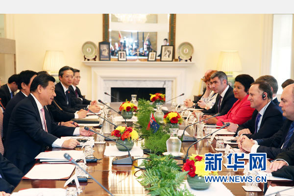 11月20日，中國國家主席習(xí)近平在惠靈頓同新西蘭總理約翰·基舉行會(huì)談。 新華社記者 馬占成 攝