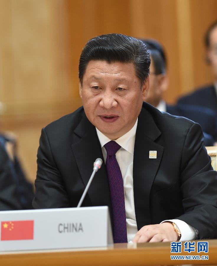 7月9日，金磚國(guó)家領(lǐng)導(dǎo)人第七次會(huì)晤在俄羅斯烏法舉行。中國(guó)國(guó)家主席習(xí)近平、俄羅斯總統(tǒng)普京、巴西總統(tǒng)羅塞夫、印度總理莫迪、南非總統(tǒng)祖馬出席。這是習(xí)近平發(fā)表題為《共建伙伴關(guān)系　共創(chuàng)美好未來(lái)》的主旨講話。新華社記者 饒愛民 攝 