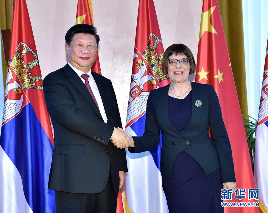6月18日，國家主席習近平在貝爾格萊德會見塞爾維亞國民議會議長戈伊科維奇。 新華社記者李濤攝