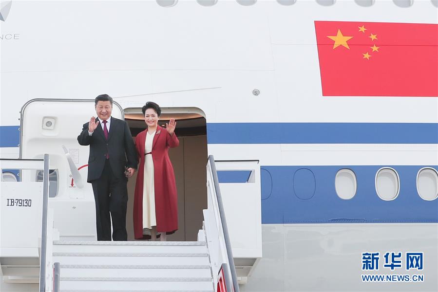 （時(shí)政）習(xí)近平抵達(dá)馬德里開始對(duì)西班牙王國進(jìn)行國事訪問