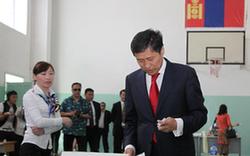 蒙古國議會(huì)選舉開始投票(組圖)